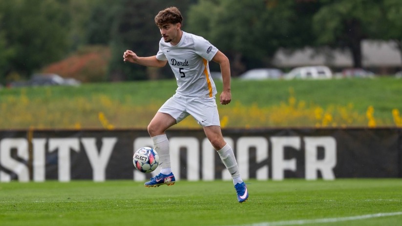 Joao Locatelli vs Mount Marty