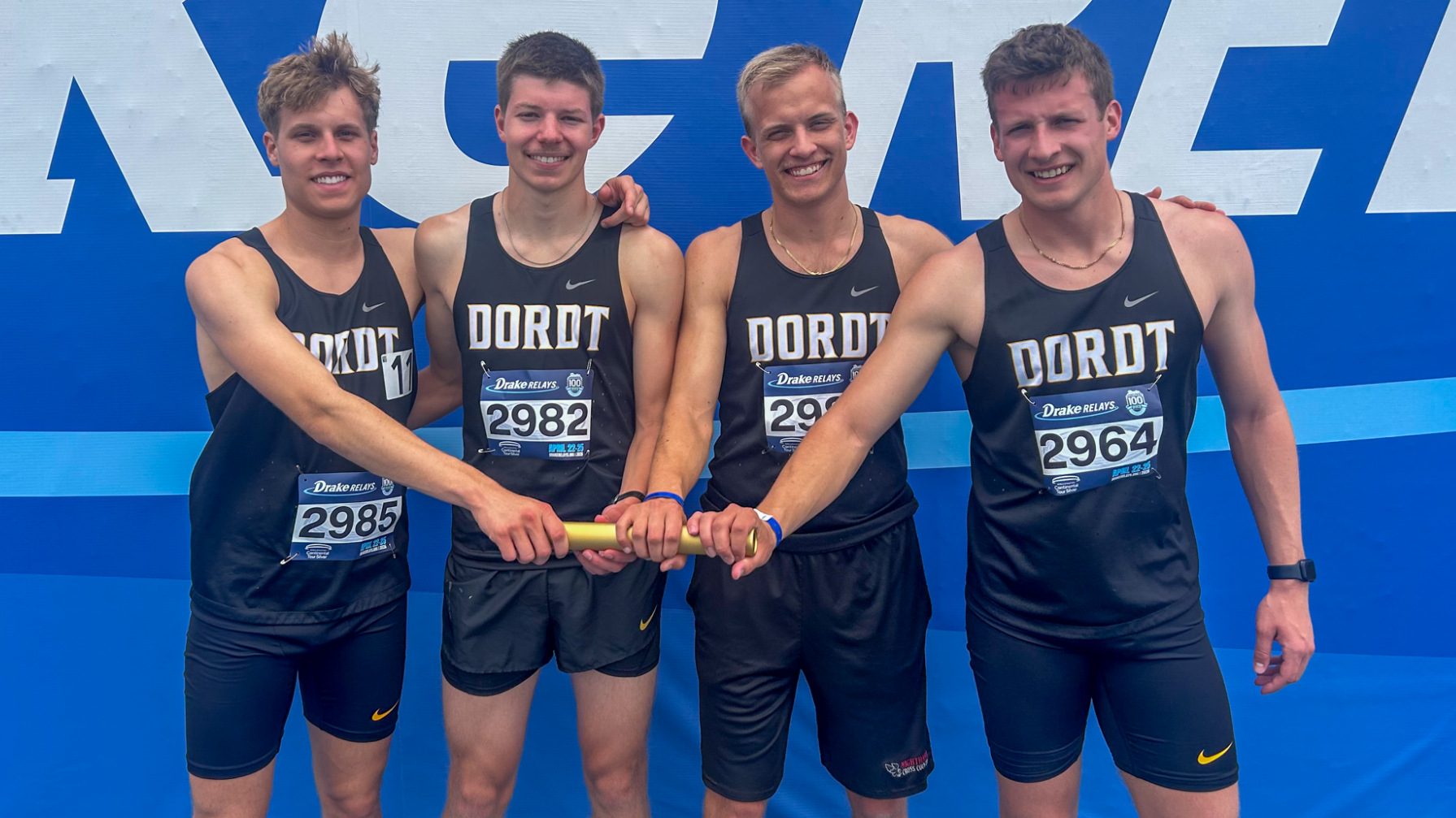 men's 4x800 relay from Drake