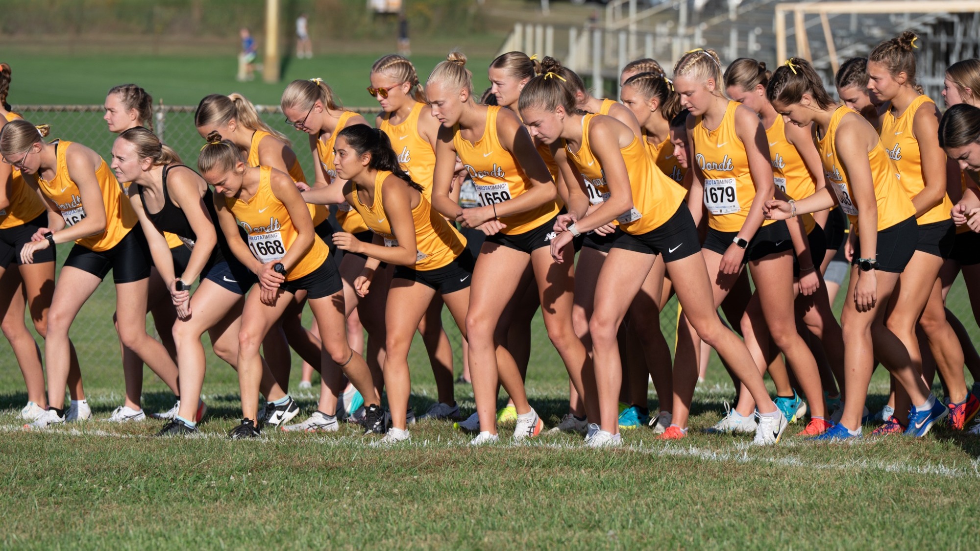 women's XC start of race