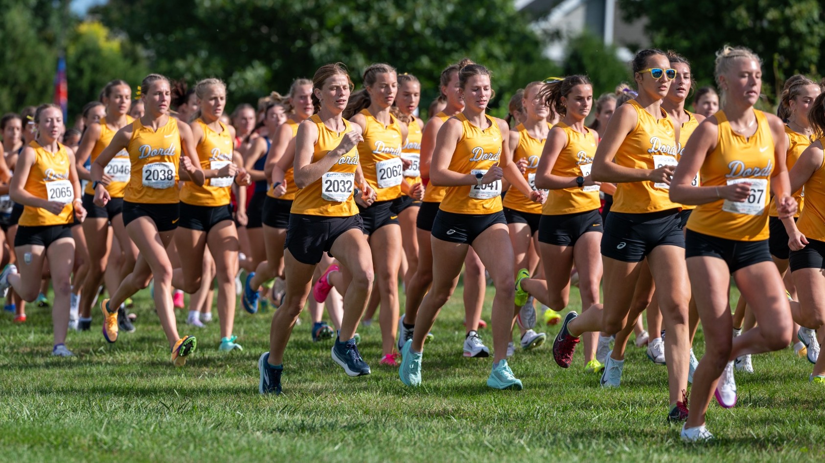 women's start at Sunflower Open