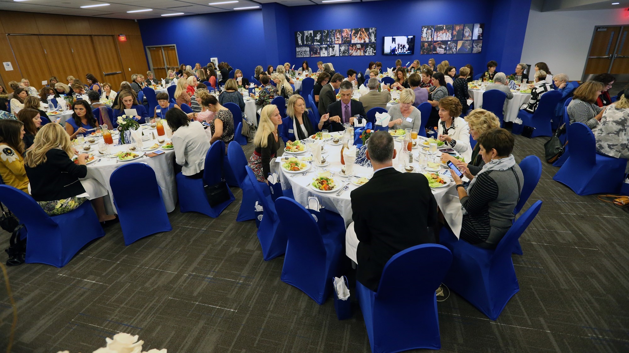 2017 Raise The Purse