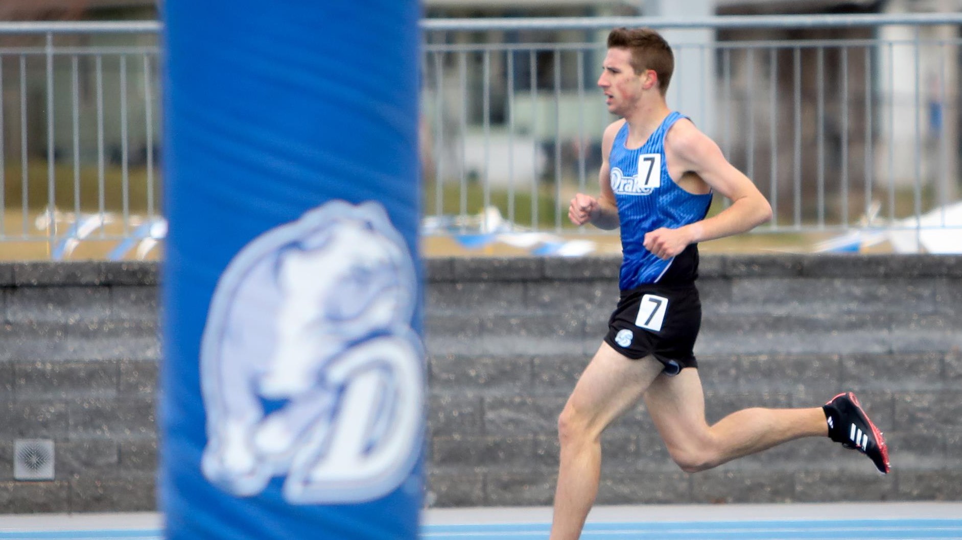 DES MOINES, IA - MARCH 30:  The Drake Bulldogs men's and women's track and field host the annual Jim Duncan Invitational at Drake Stadium on Saturday, March 30, 2019 in Des Moines, Iowa. (Photo by Dylan Heuer)