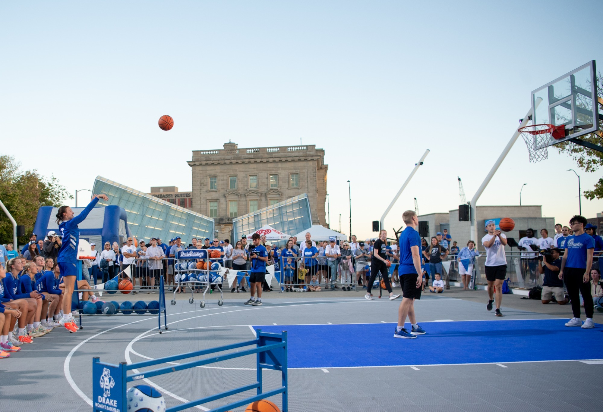 Hoops Fest 3-point contest