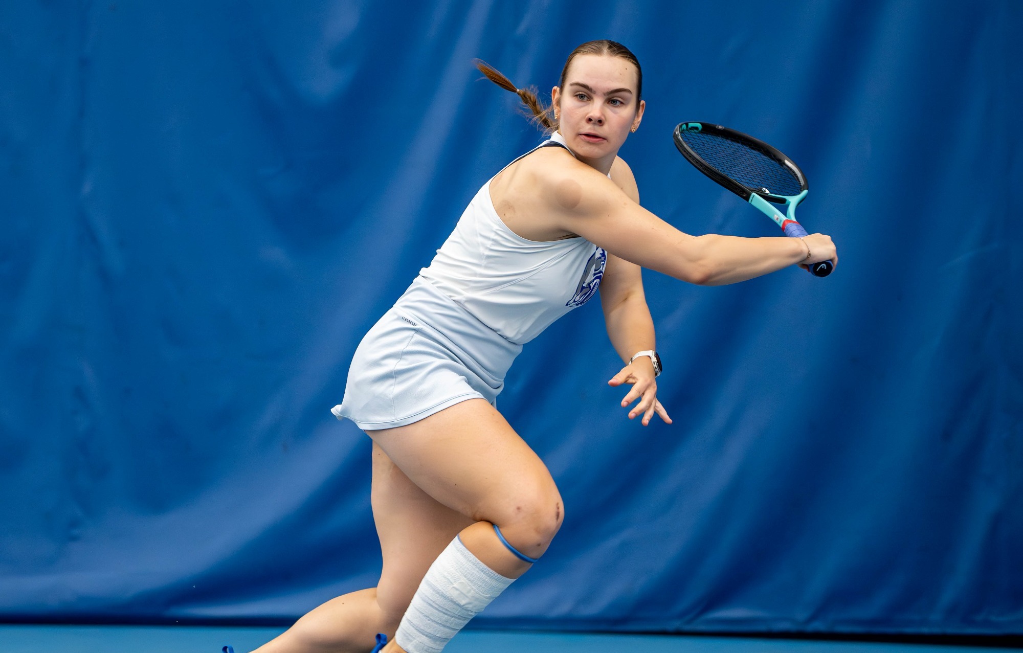 Klavinska backhand