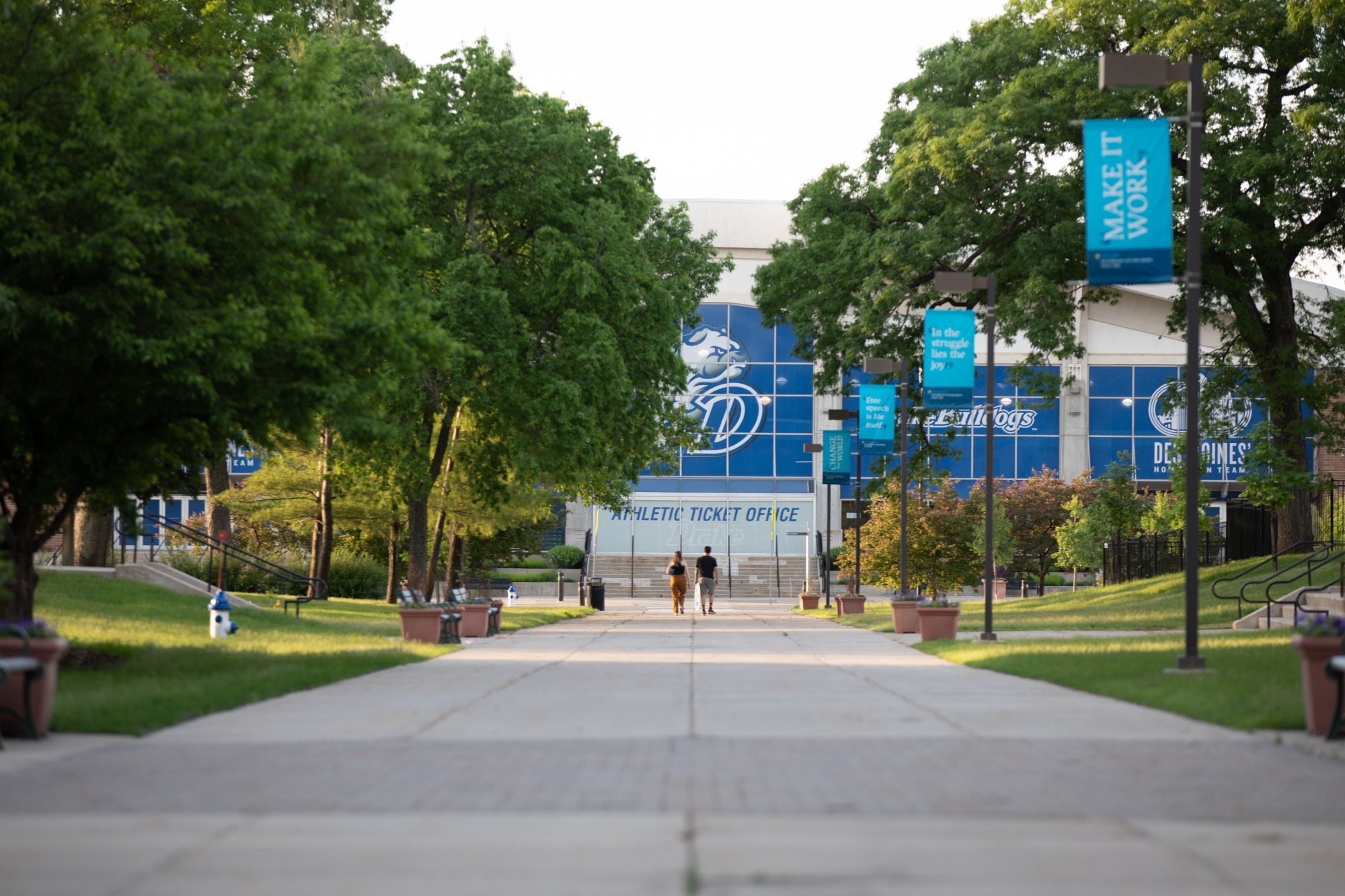 Knapp exterior walkway