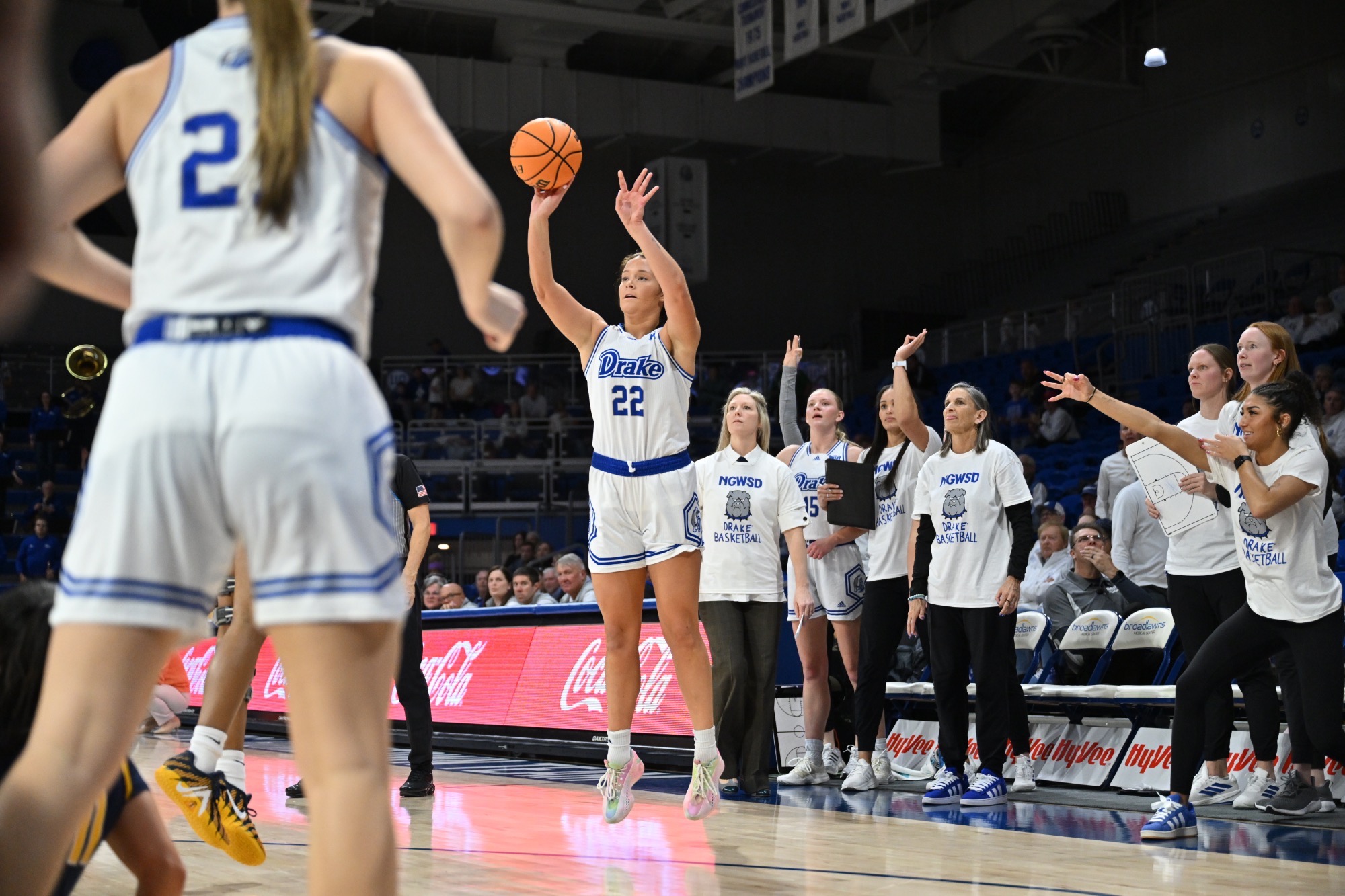 Dailey three vs. Murray