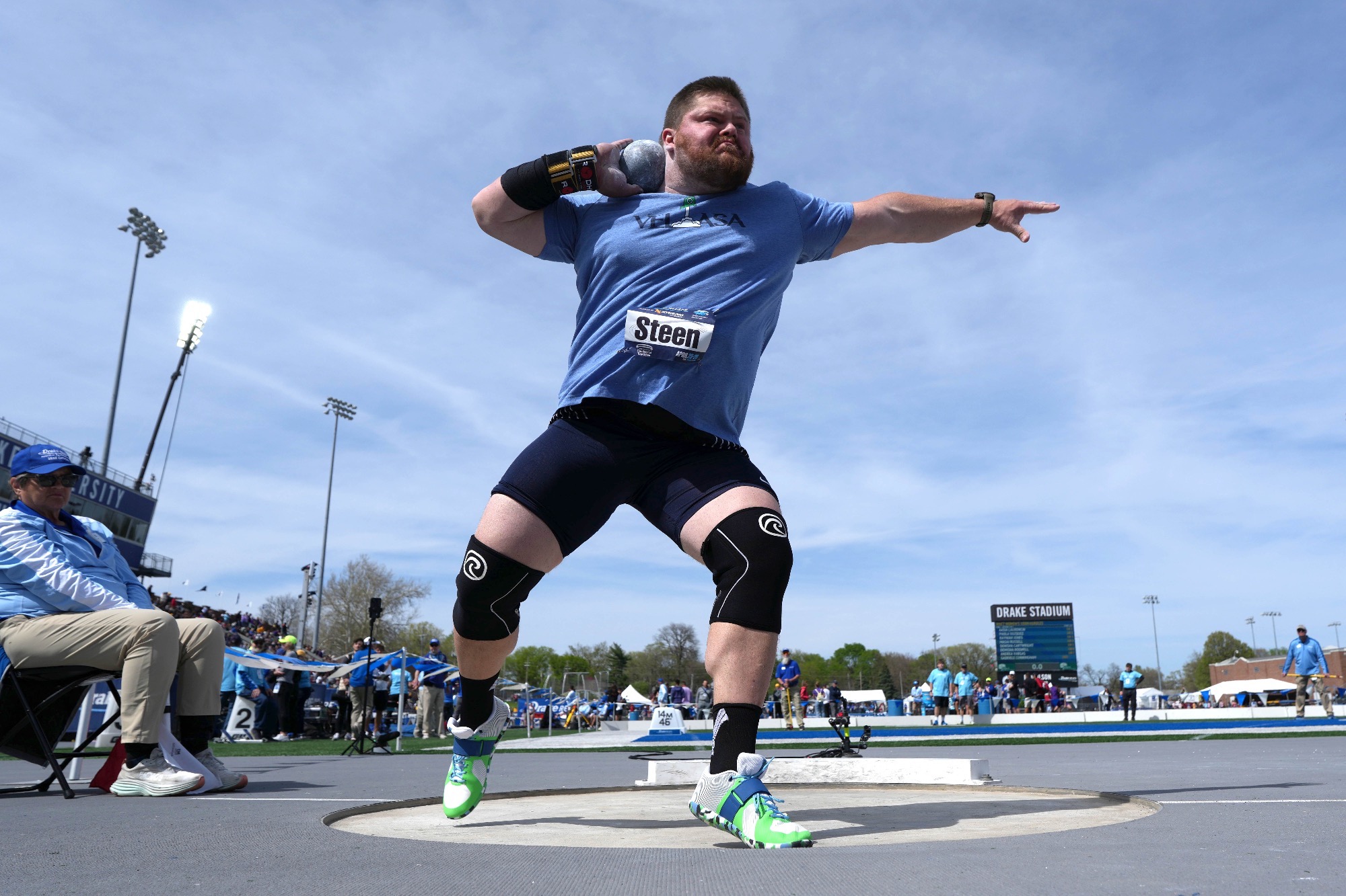 Apr 26, 2025; Des Moines, IA, USA; Roger Steen wins the shot put at 70-11 1/4 (21.62m) during the 115th Drake Relays at Drake Stadium. Mandatory Credit: Kirby Lee-Imagn Images