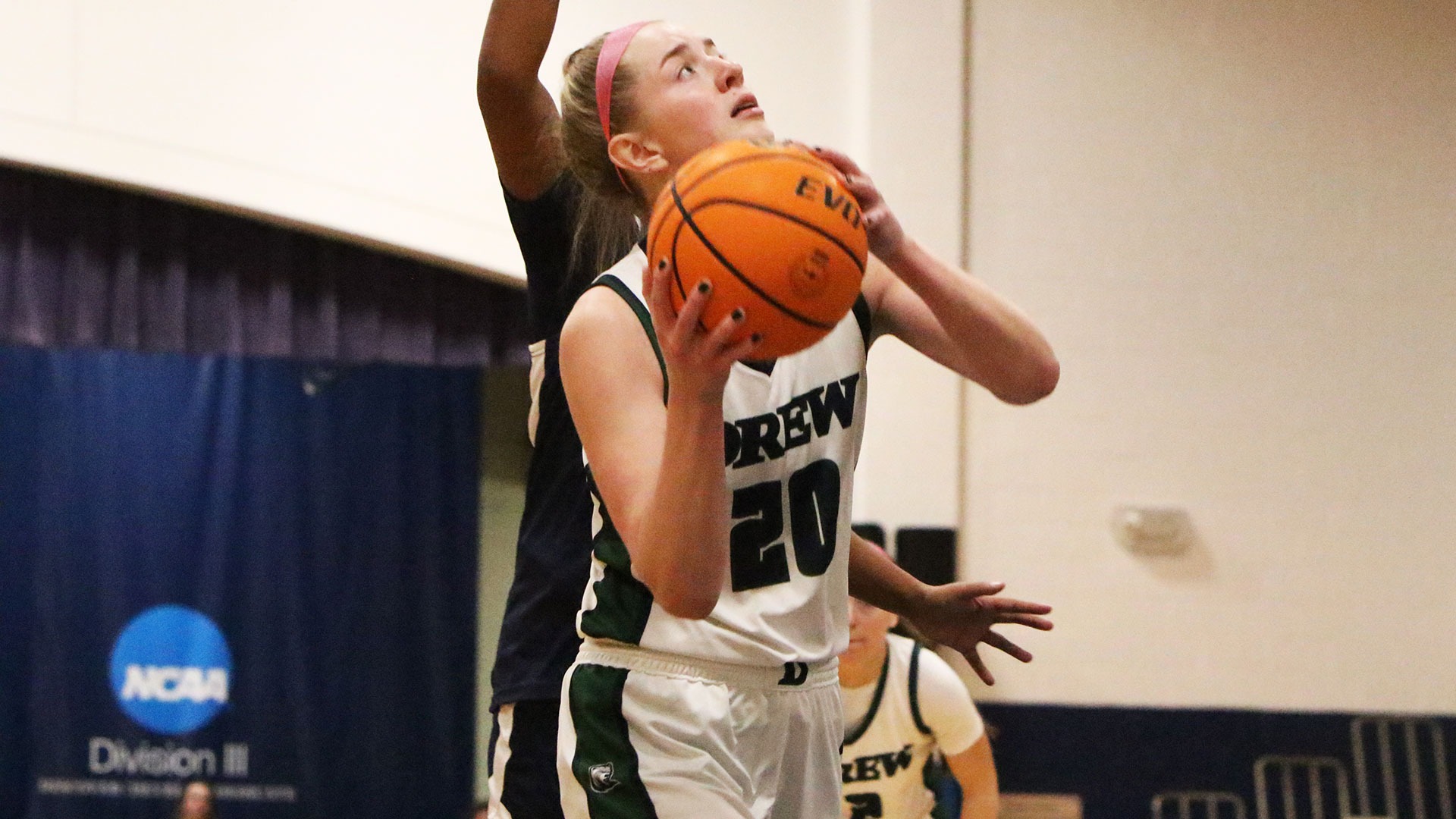 Hezel_Brenna_Moravian_2026