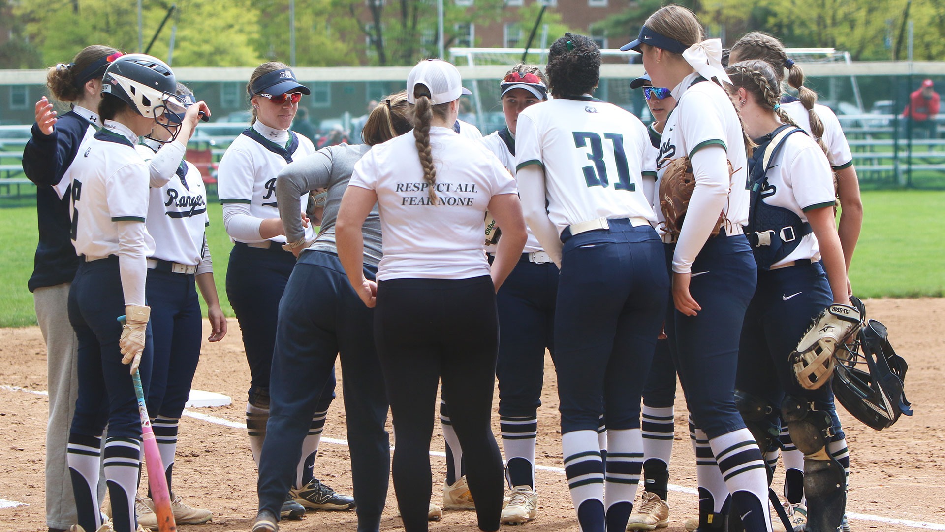 SB_Huddle_Catholic_2026