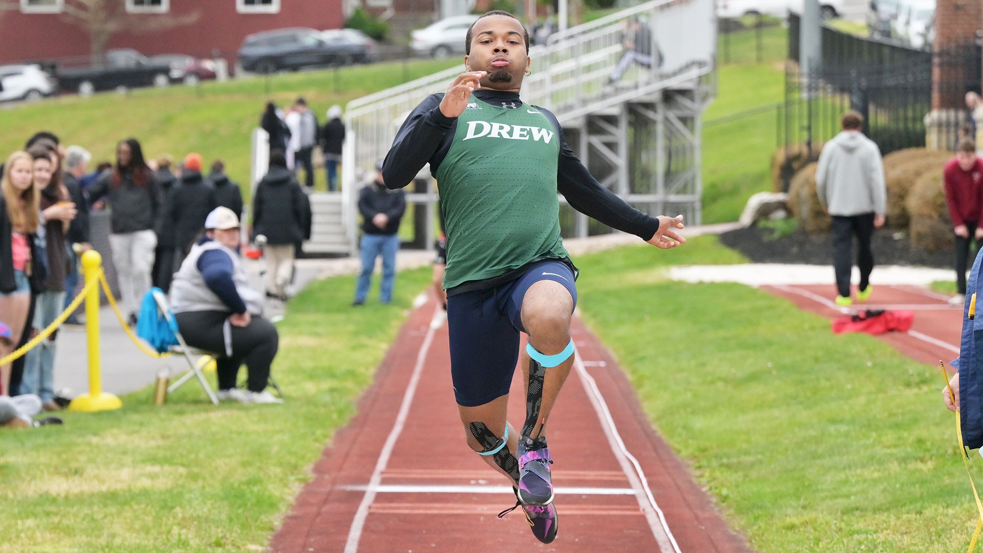 Simmons_Grailin_LC_Champs_2026