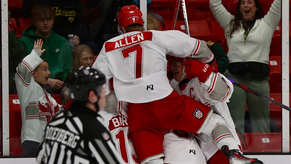 Saints celebrate goal