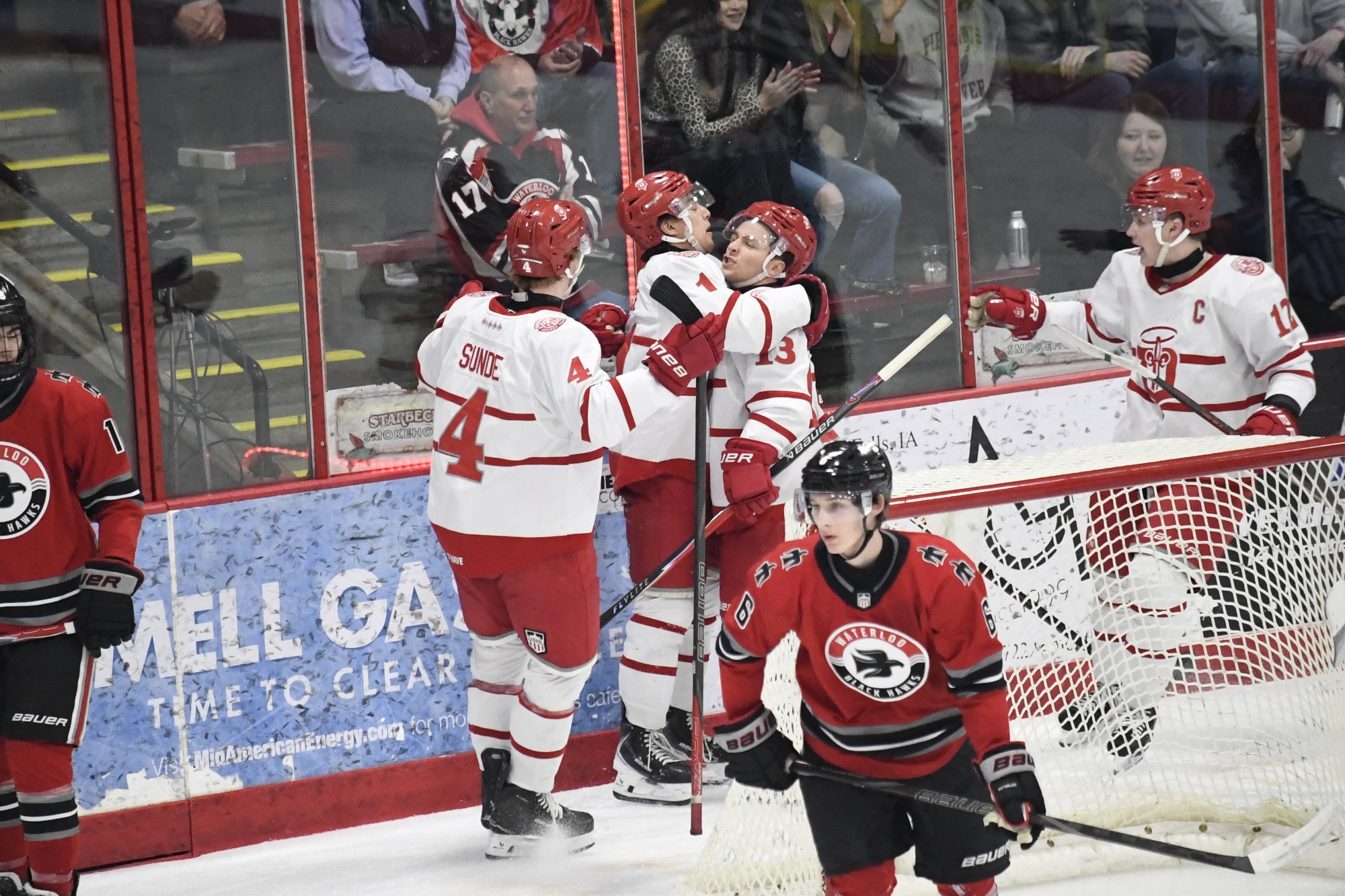 Saints celebrate Fleece goal as Barron moves to third all-time in points