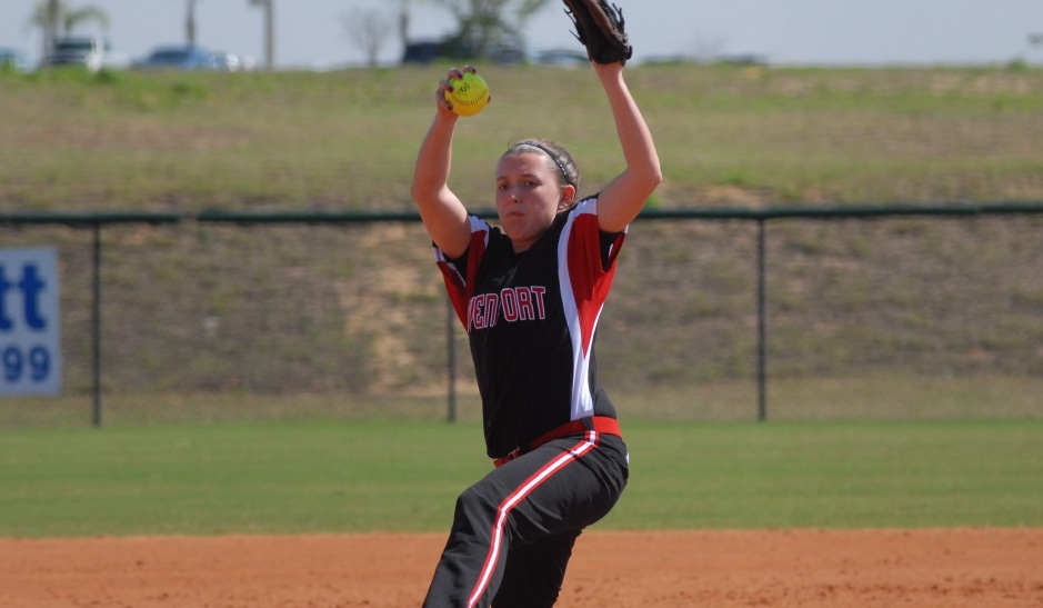 Sam Cole Softball Davenport University Athletics