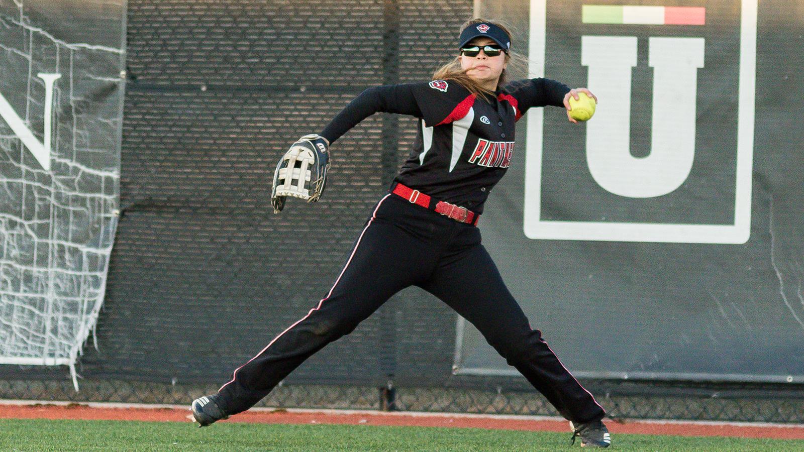 Mariah Cura Softball Davenport University Athletics