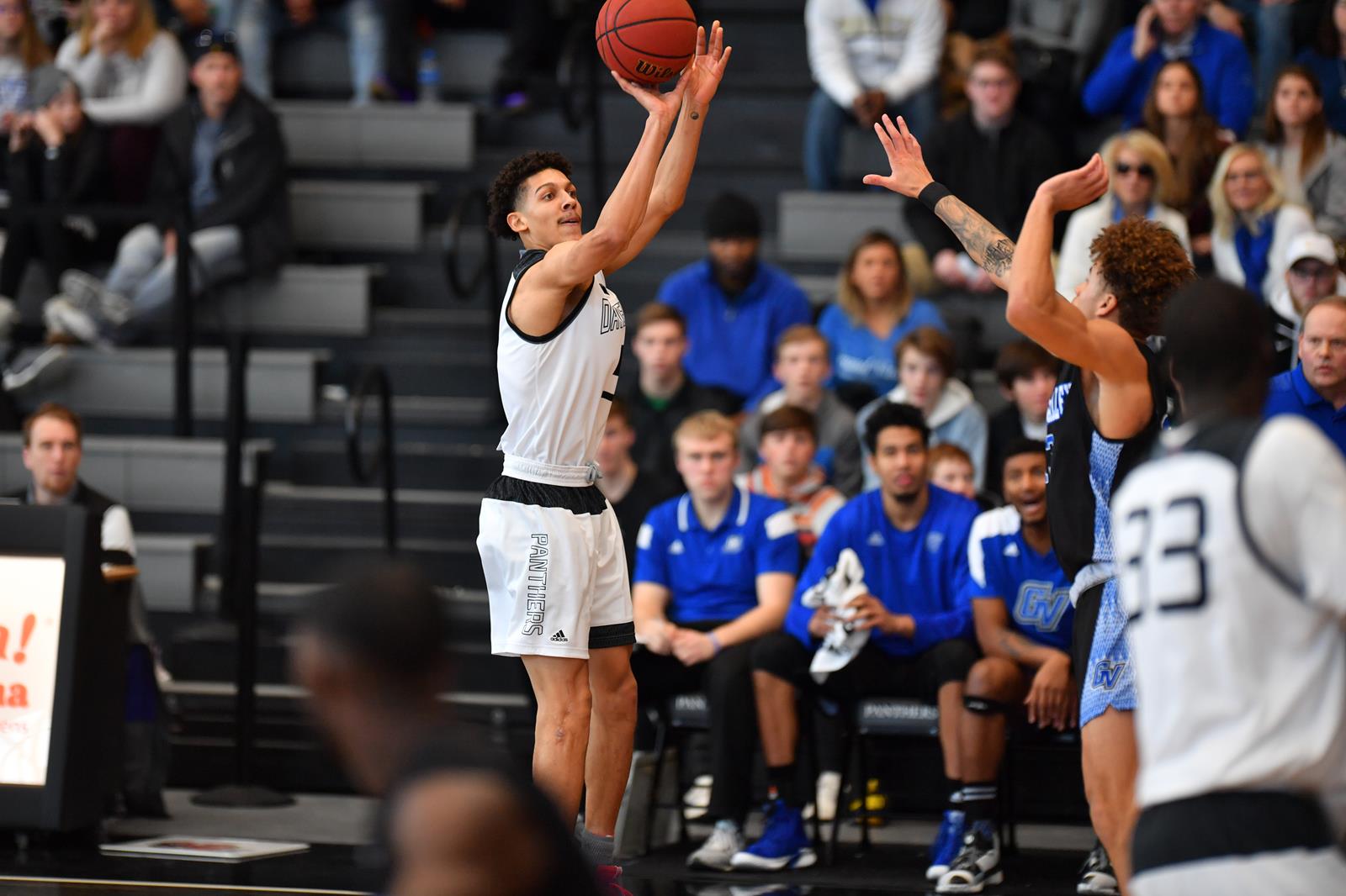 Janeau Joubert Men's Basketball Davenport University Athletics