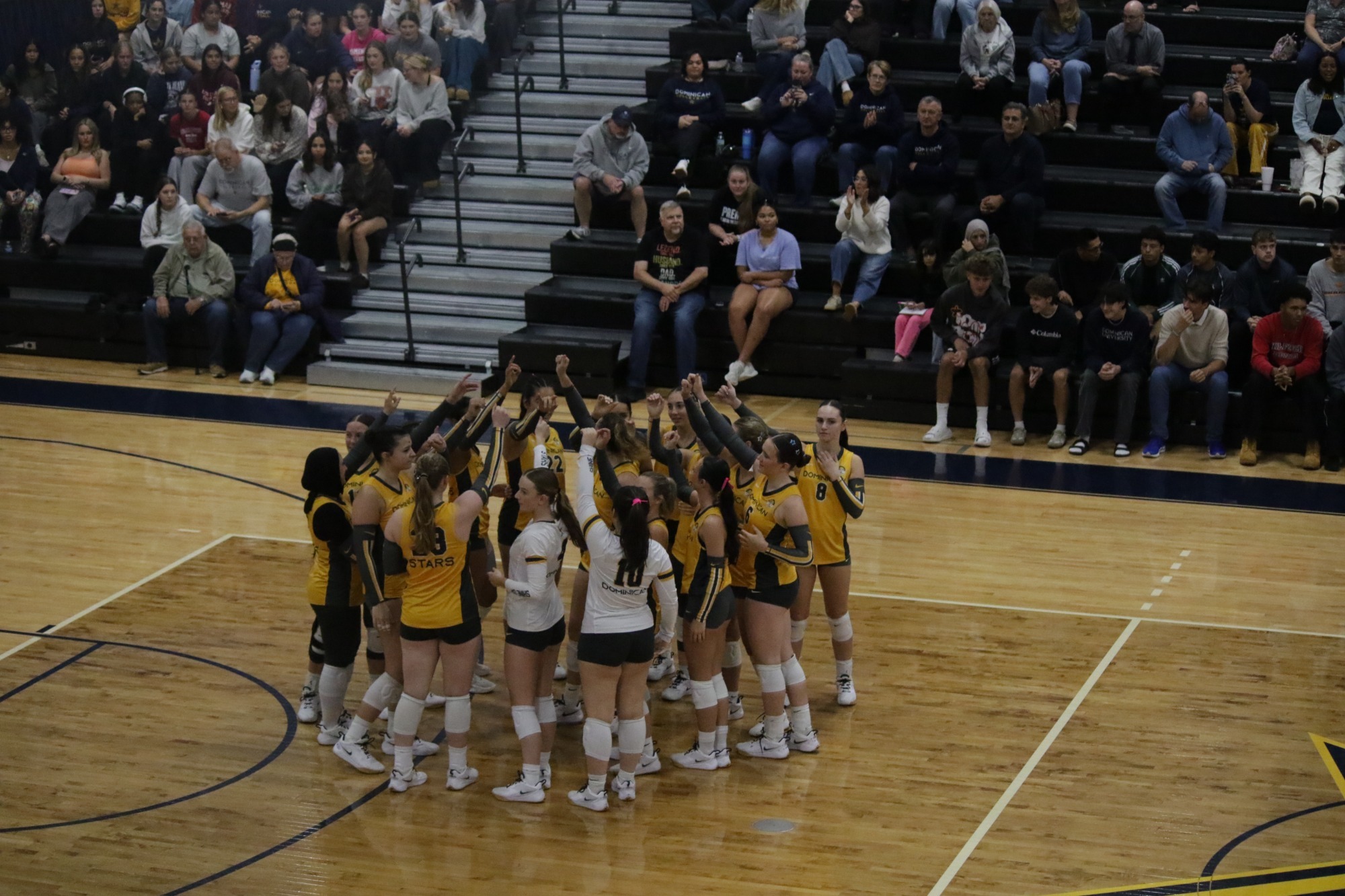 WVB huddle