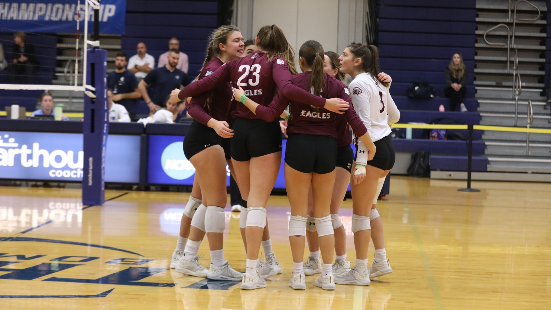 Volleyball Falls in Four to 6 NYU Eastern University Athletics