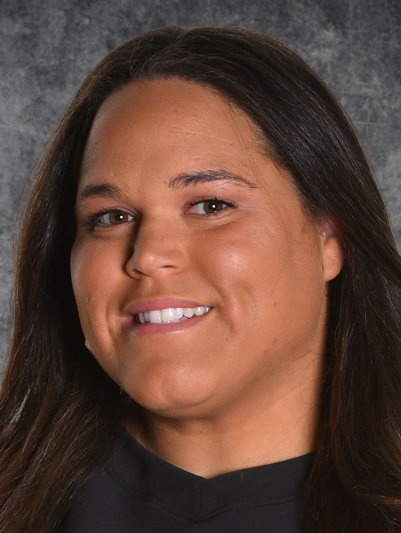 Karla Ross Headshot 2023