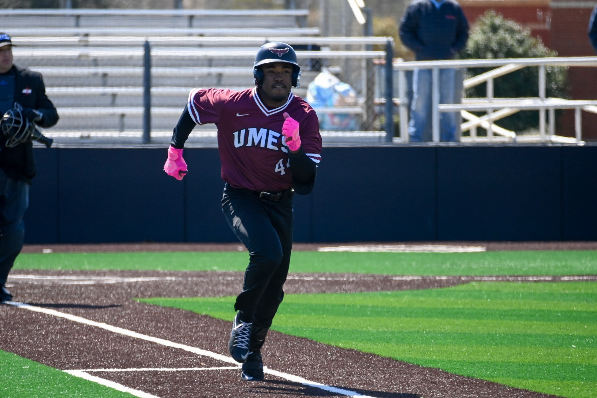 Champion Shipley runs to first base