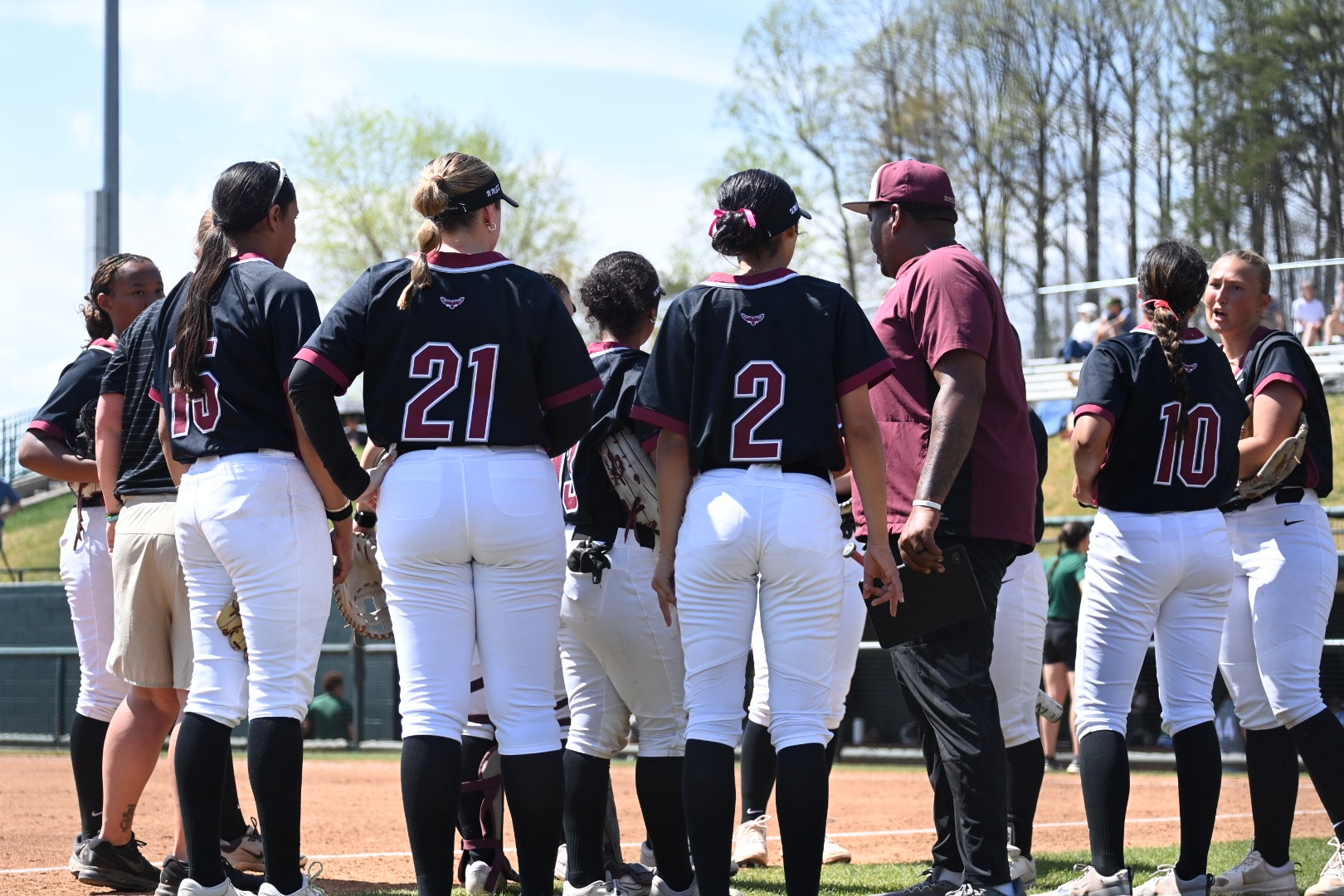 SB Team Huddle 4.1.26