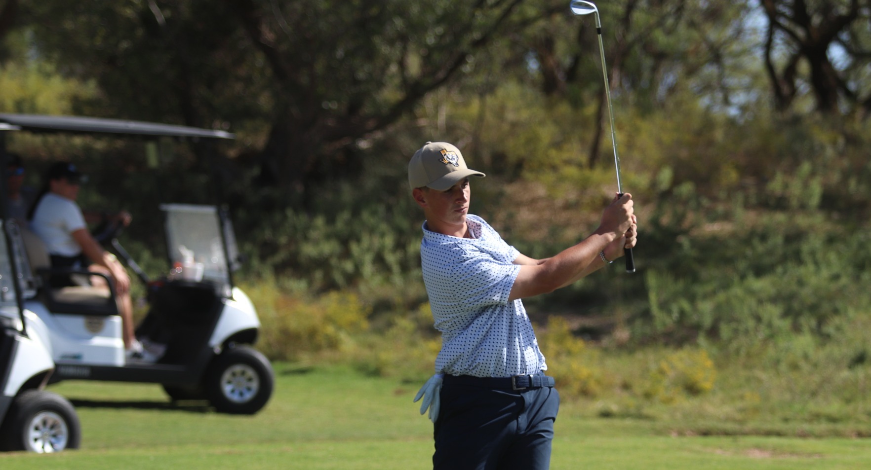 mg-25-dbu-fall-classic