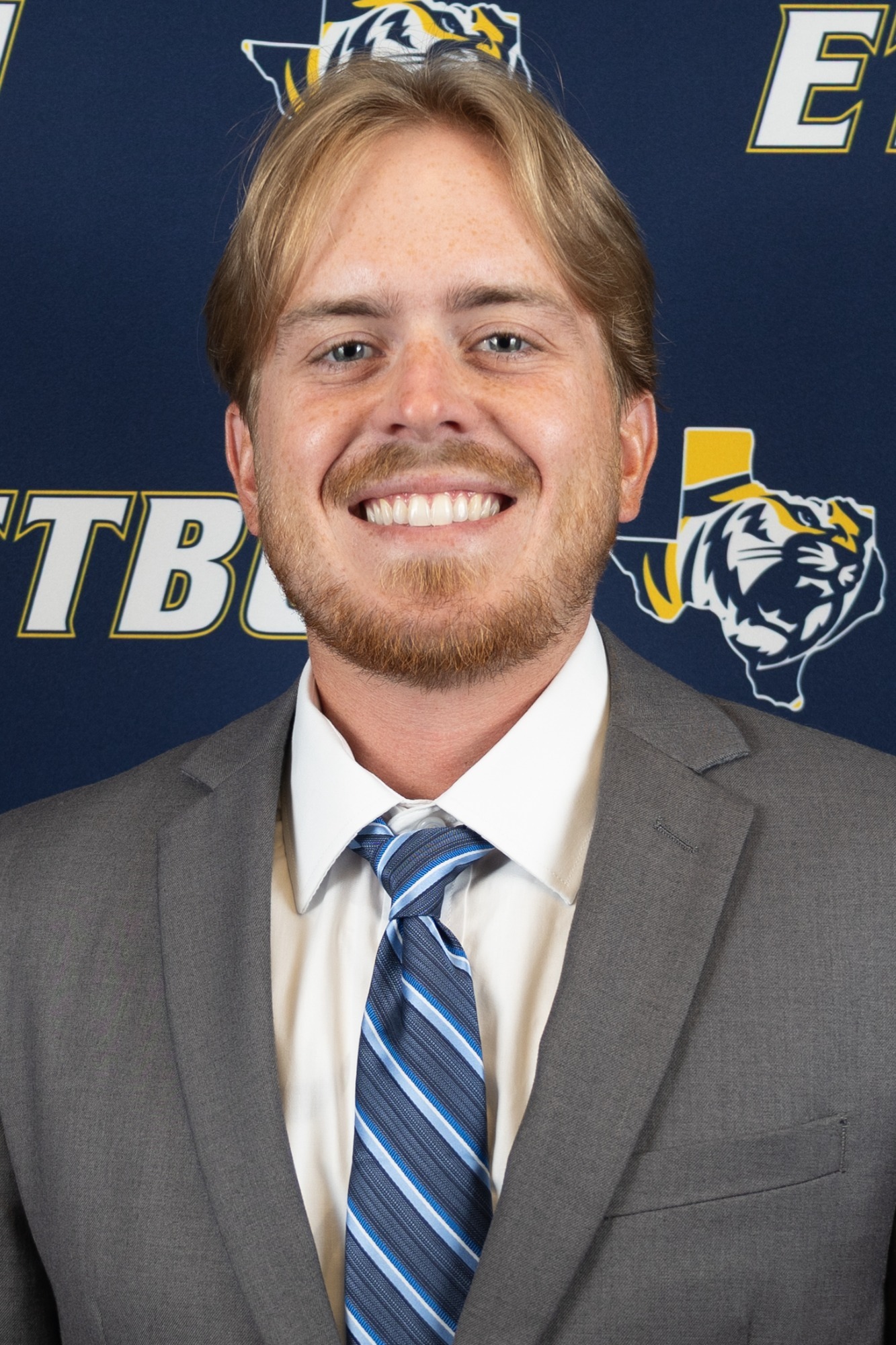 bb-25-staff-ethan-wood