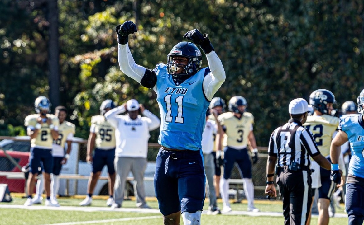 fb-25-award-cliff-harris-williams