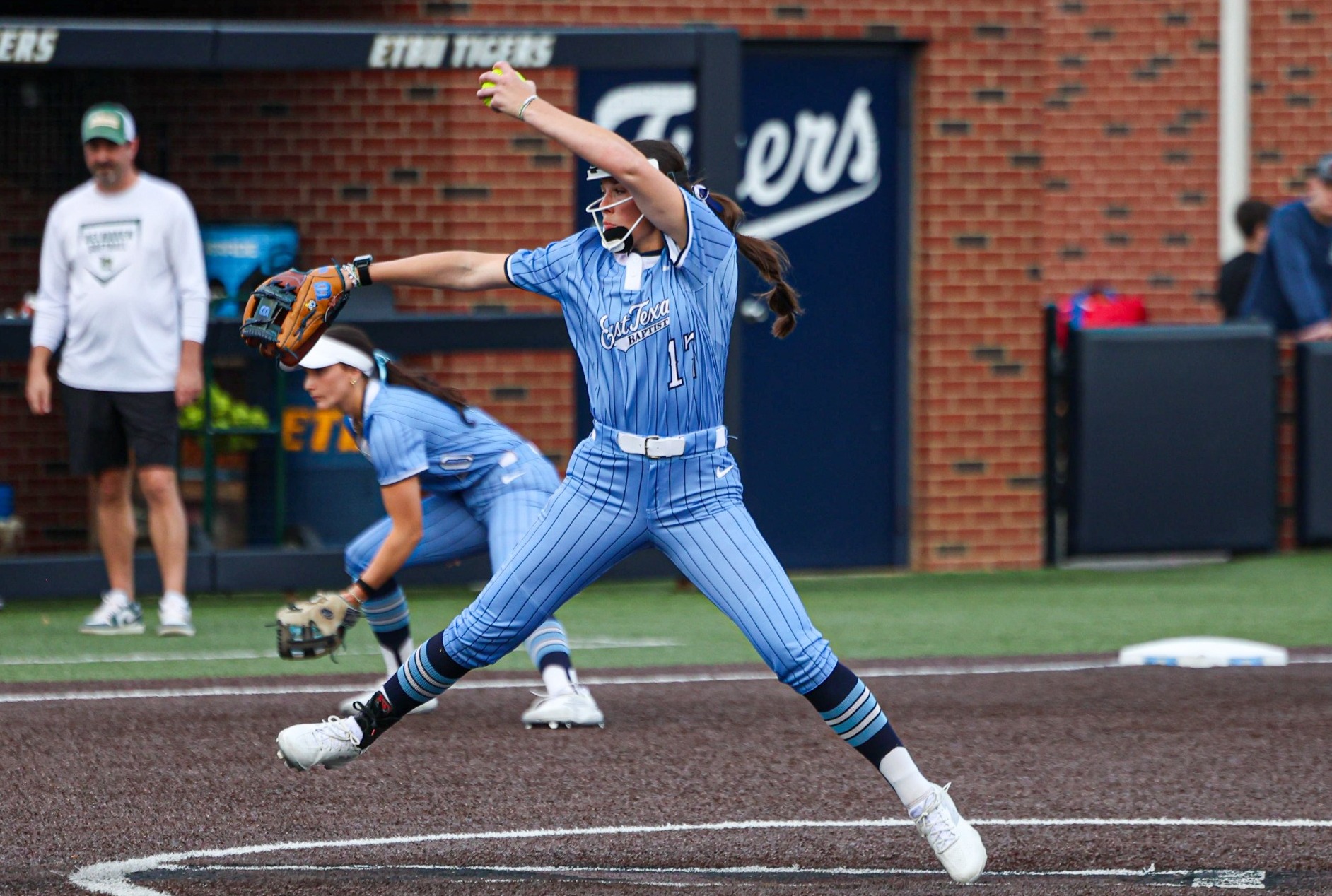 sb-26-tw-bu-dh-avery