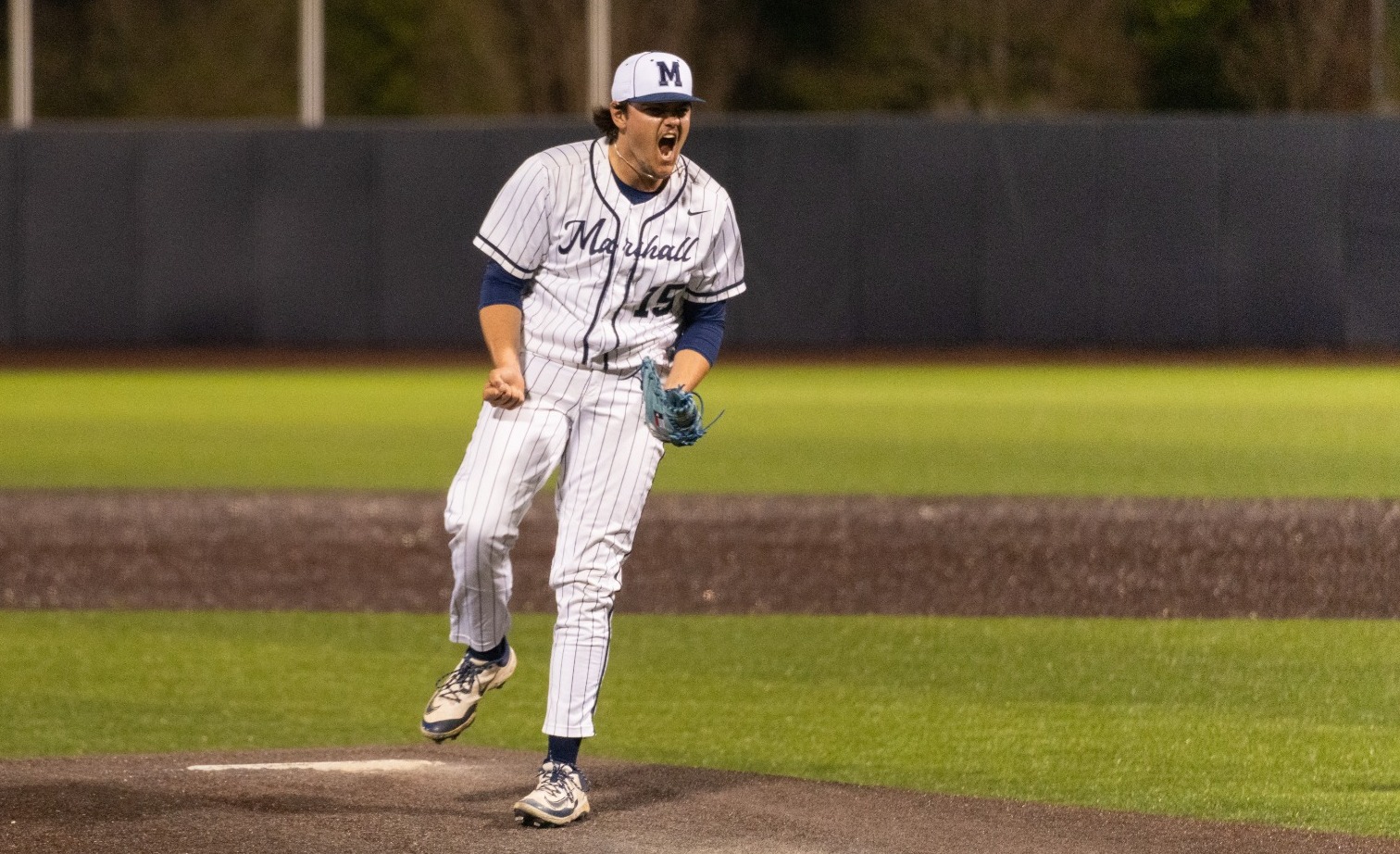 bb-26-tw-cow2-smeltzer