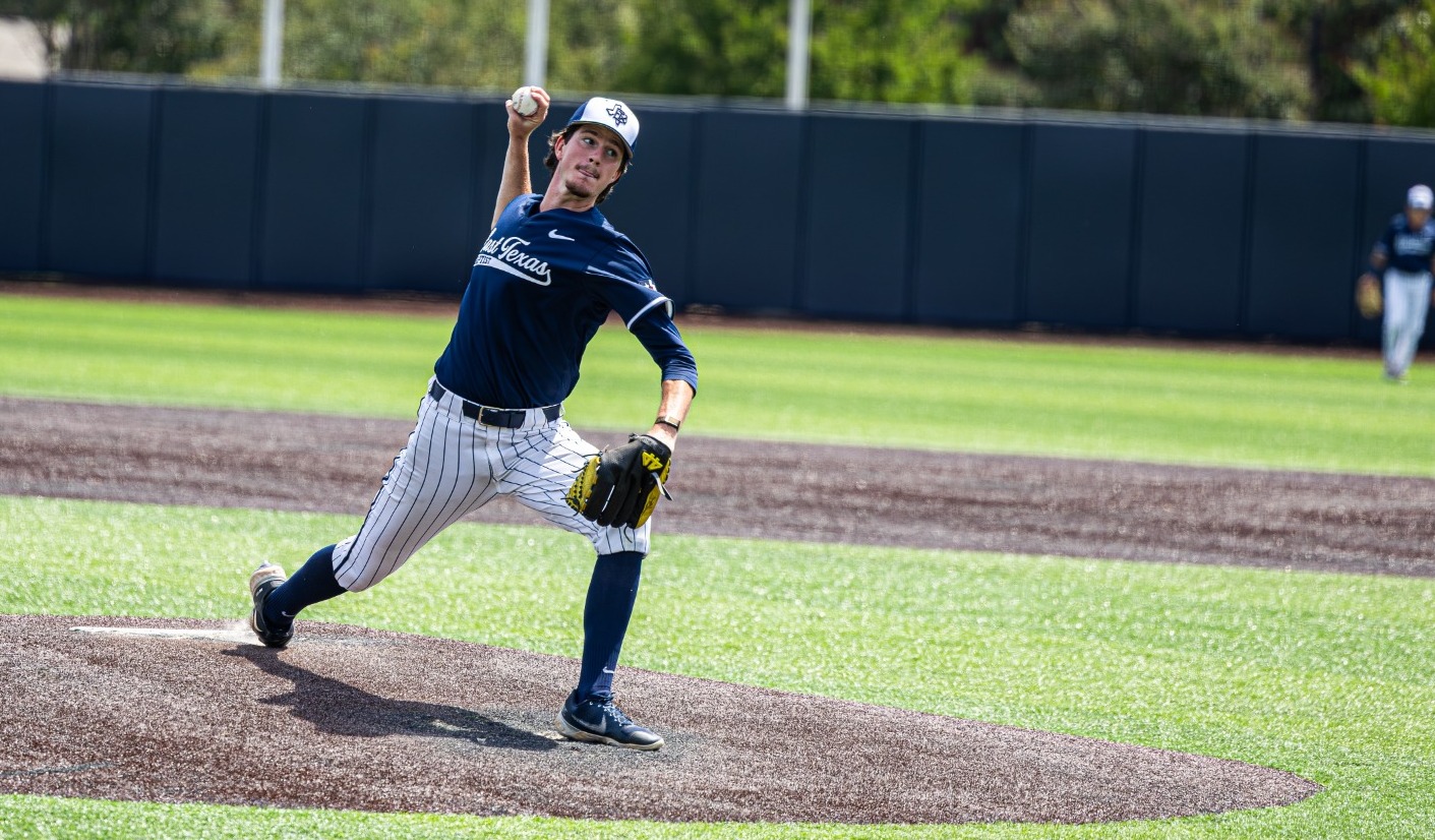 bb-26-tw-ncaa-ctx-thornton