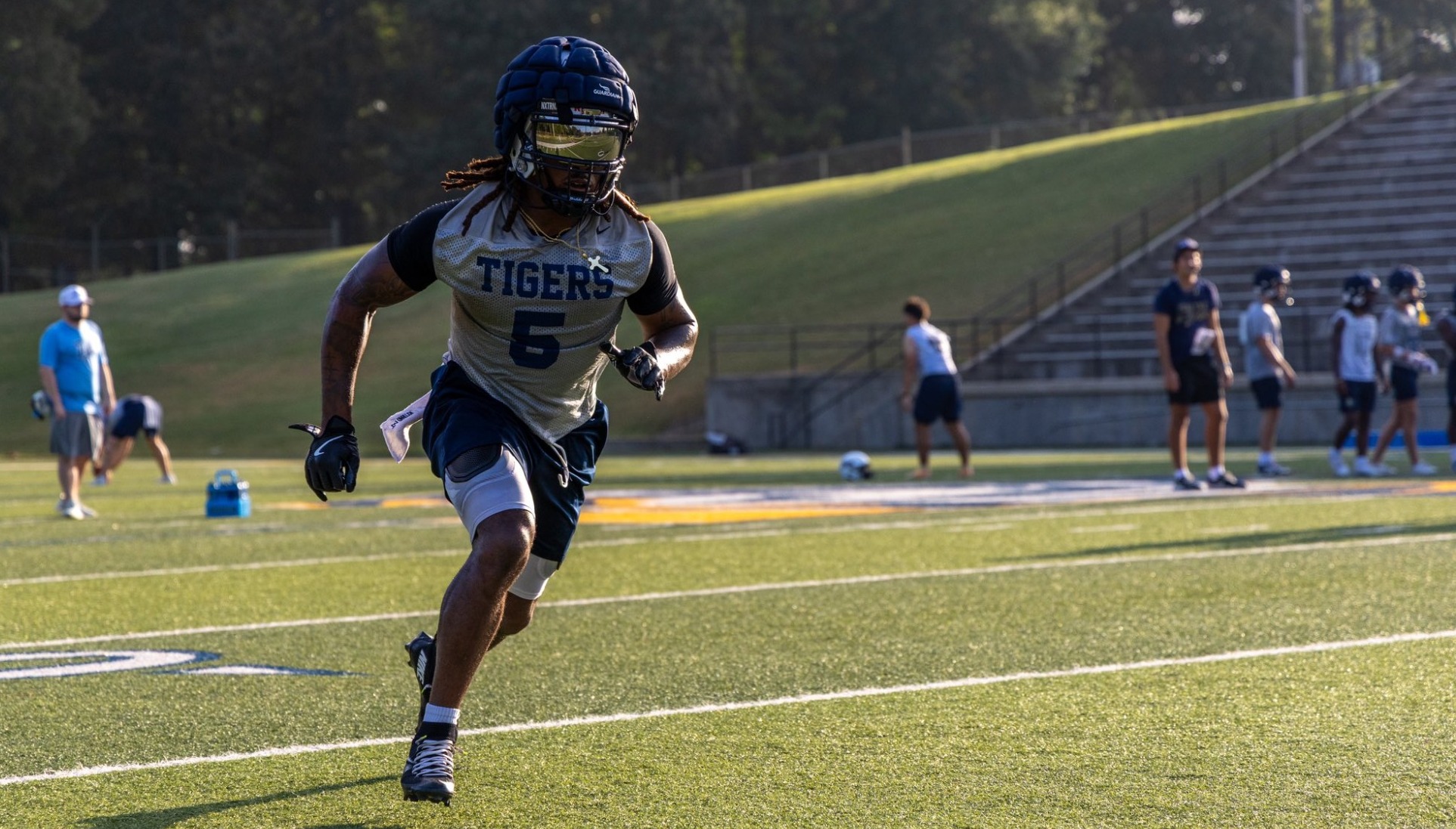 fb-26-asc-preseason-poll-woodard