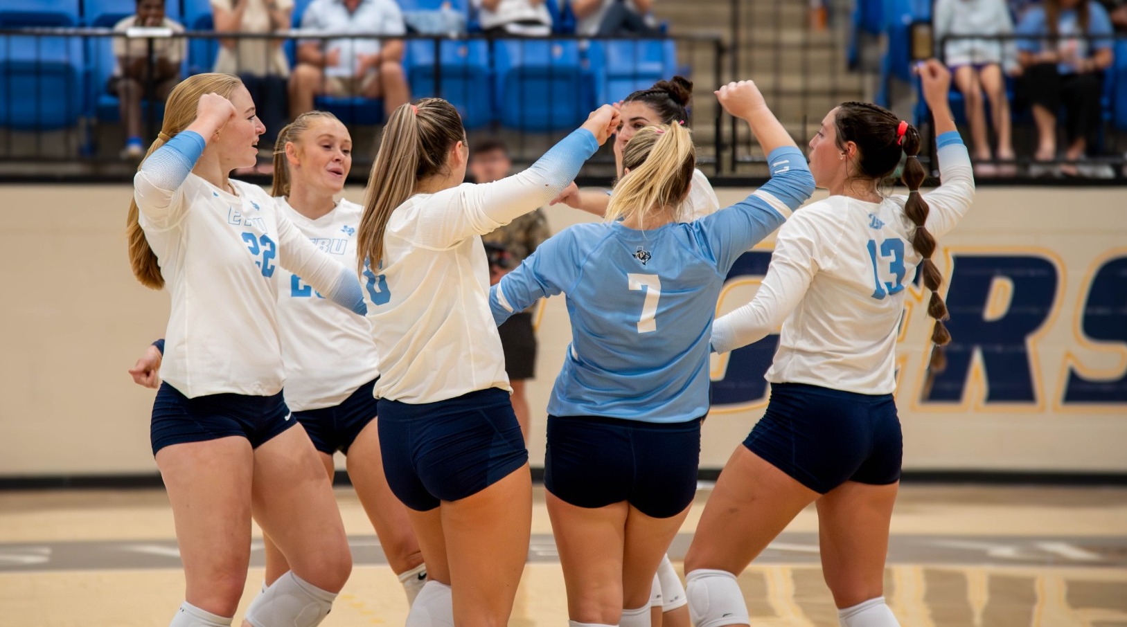 vb-26-avca-preseason-poll-aug26