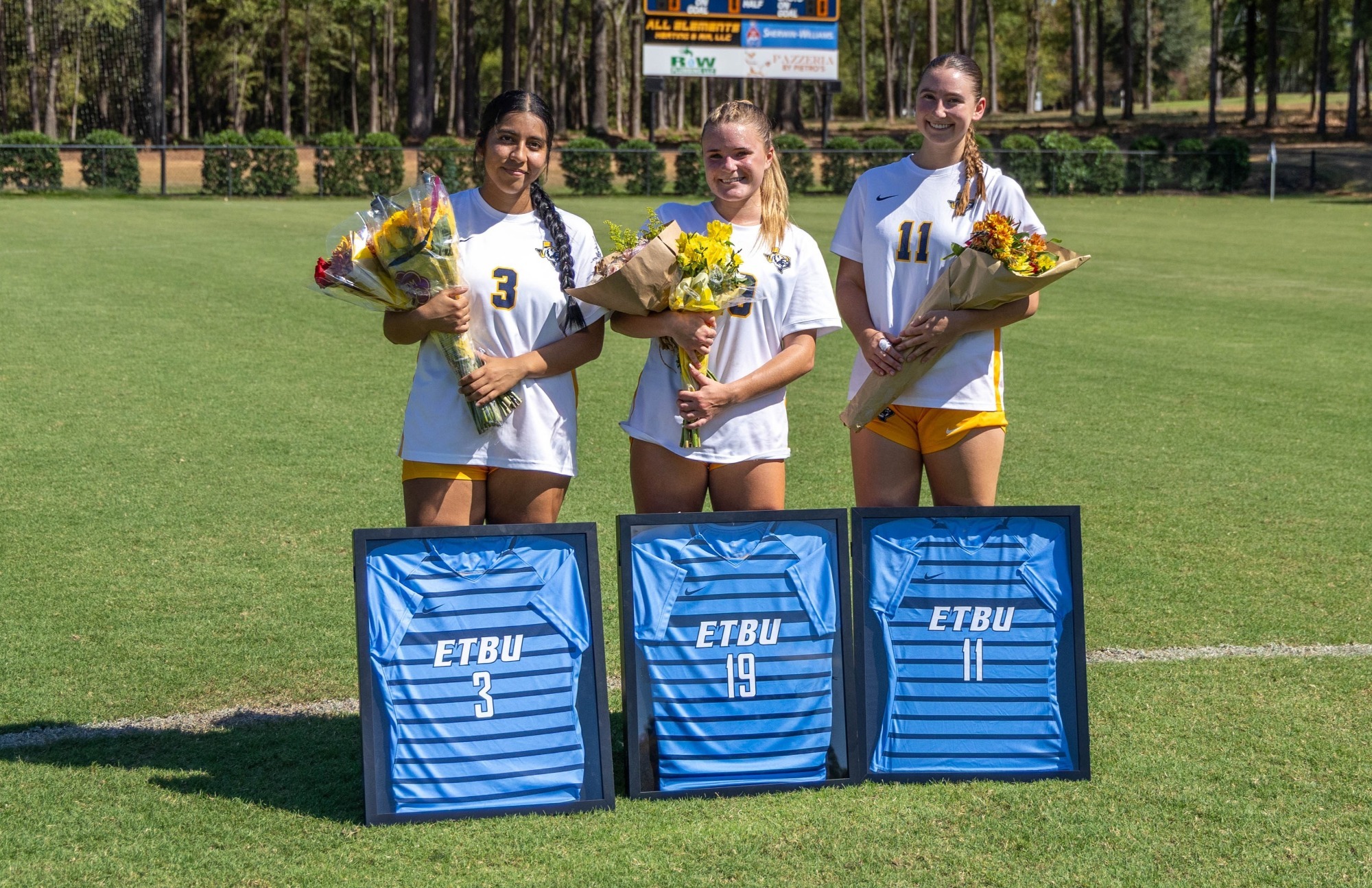ws-26-senior-day-ust