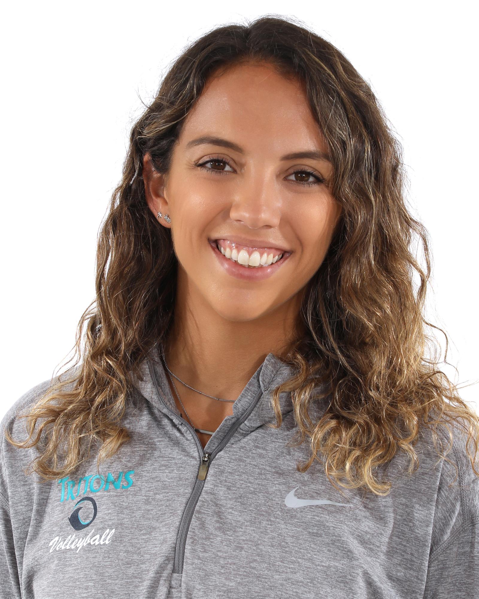 August 22, 2021; St. Petersburg, FL, Eckerd College Volleyball team photos