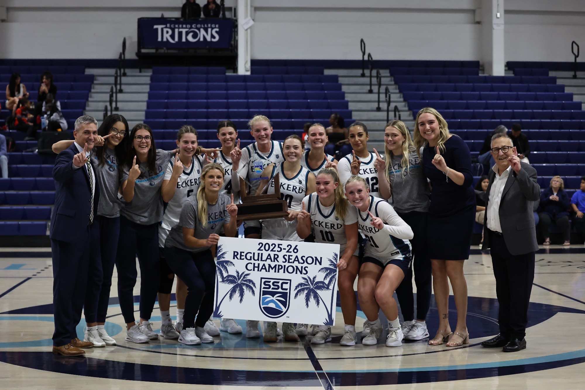 Team photo after winning the SSC title