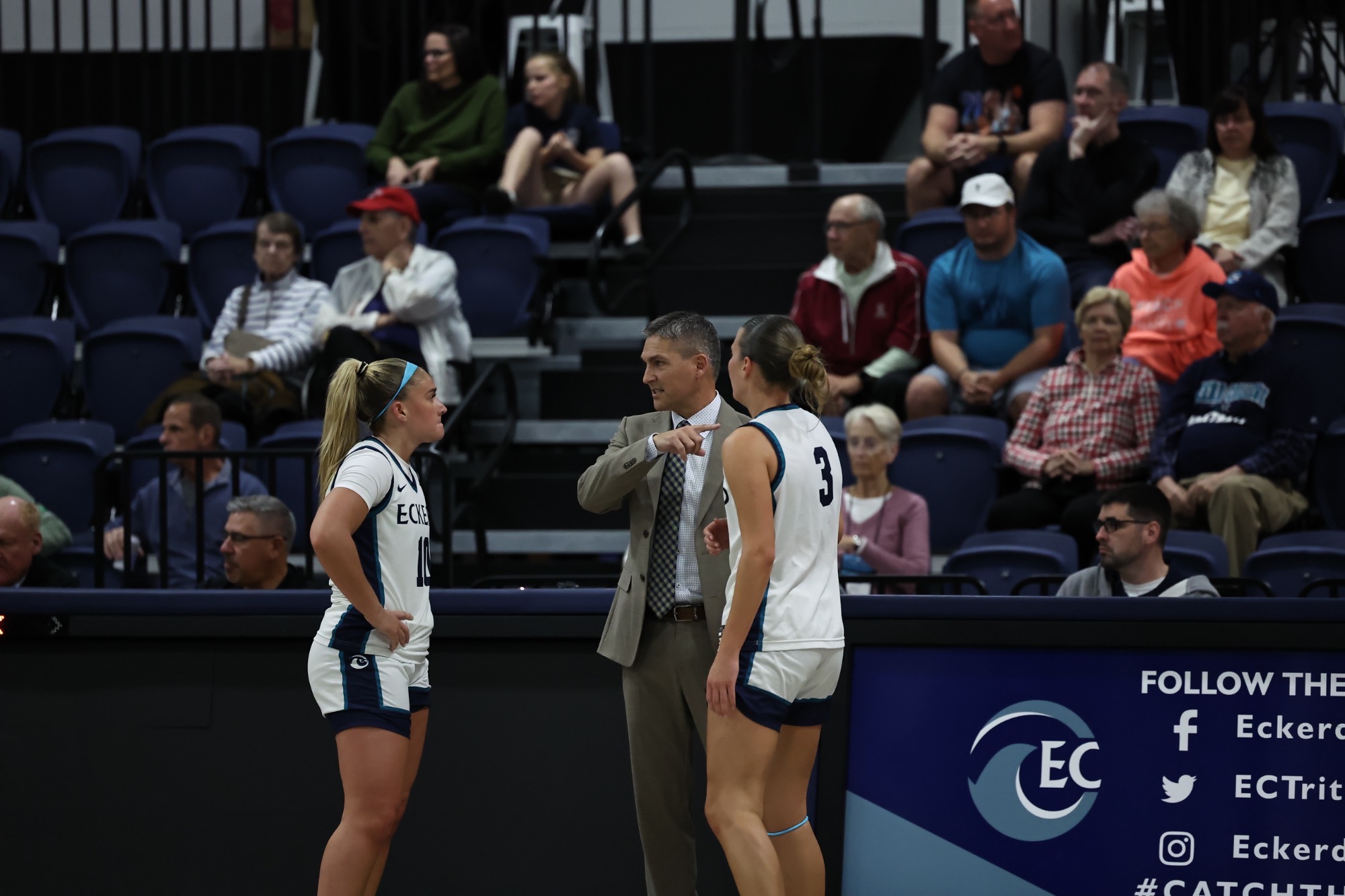 Honsinger coaching players