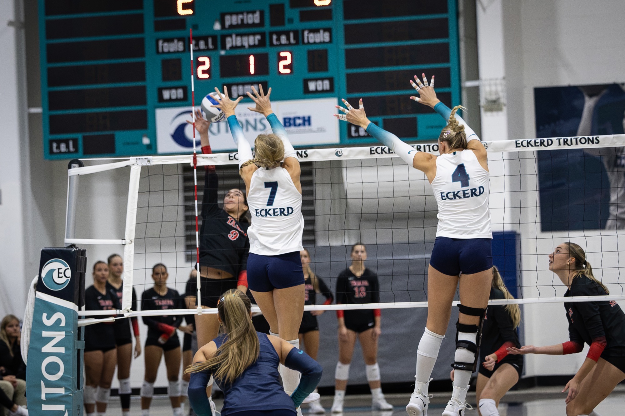 two players go up for block
