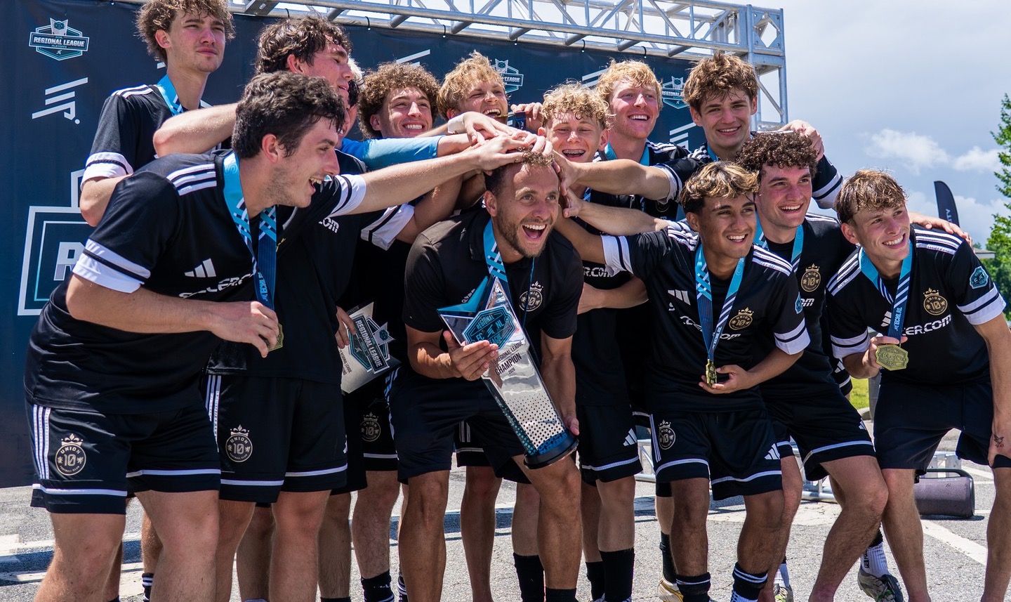 Union 10 FC celebrates their RL Boys U18/19 Southeast Championship