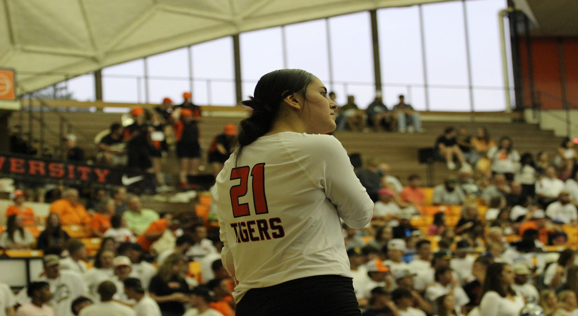 Leah Lawson Volleyball East Central University Athletics