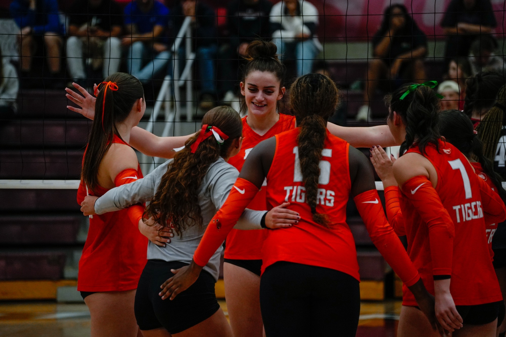 Volleyball Drops Four-Set Road Finale at SNU