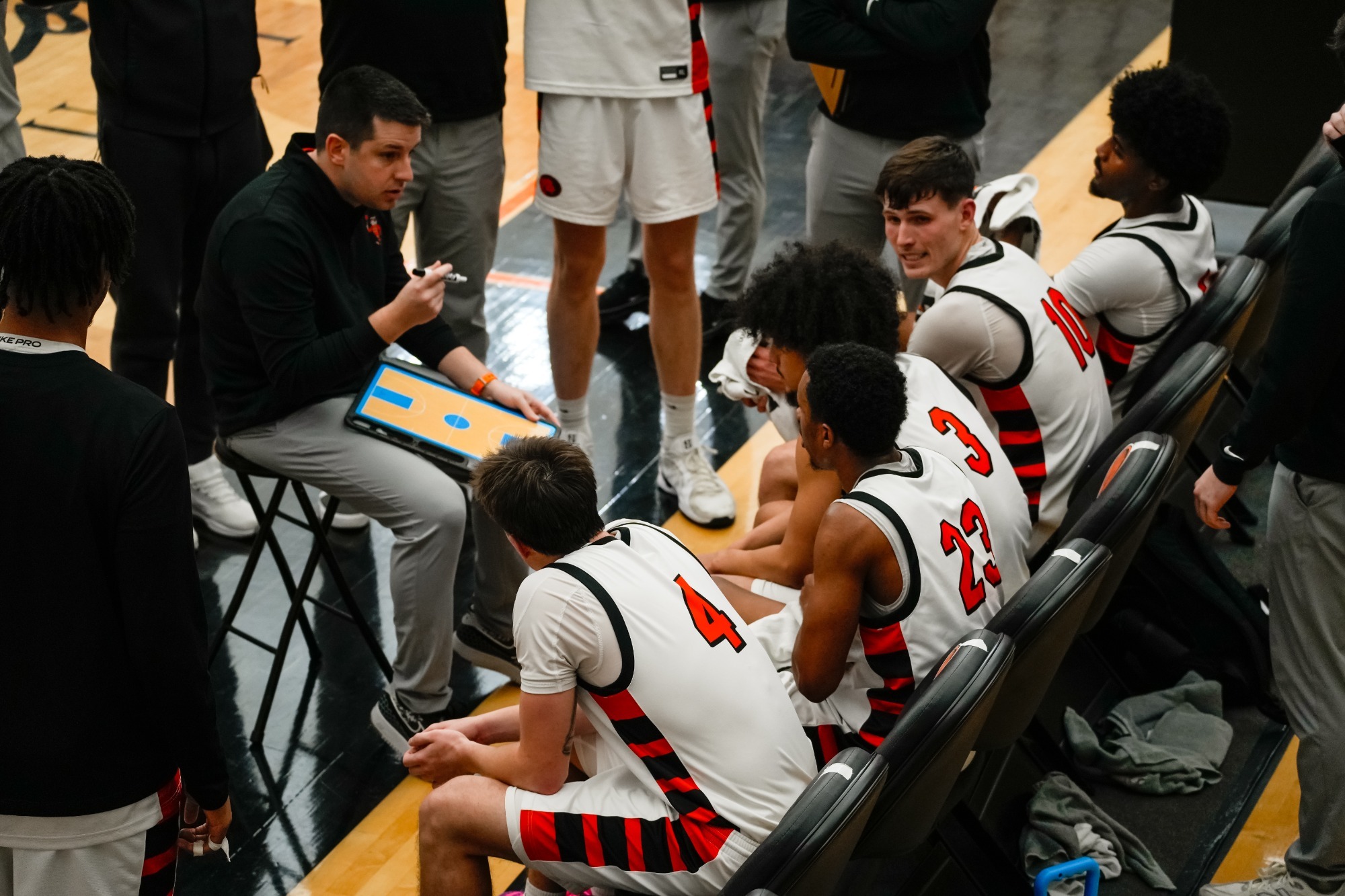 Men’s Basketball Comeback Bid Falls Short at the Buzzer to UAM