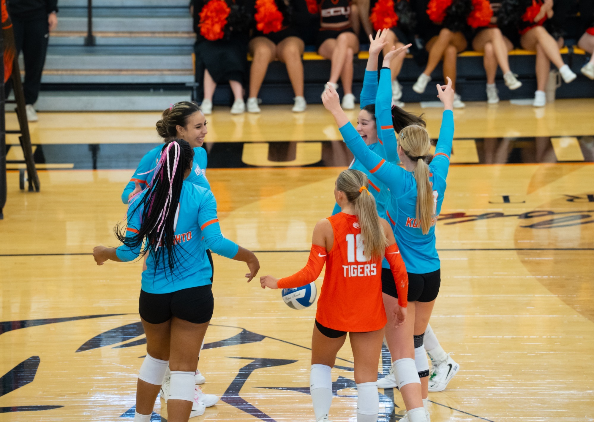 Volleyball Bounces Back with Four-Set Win Over Arkansas Tech