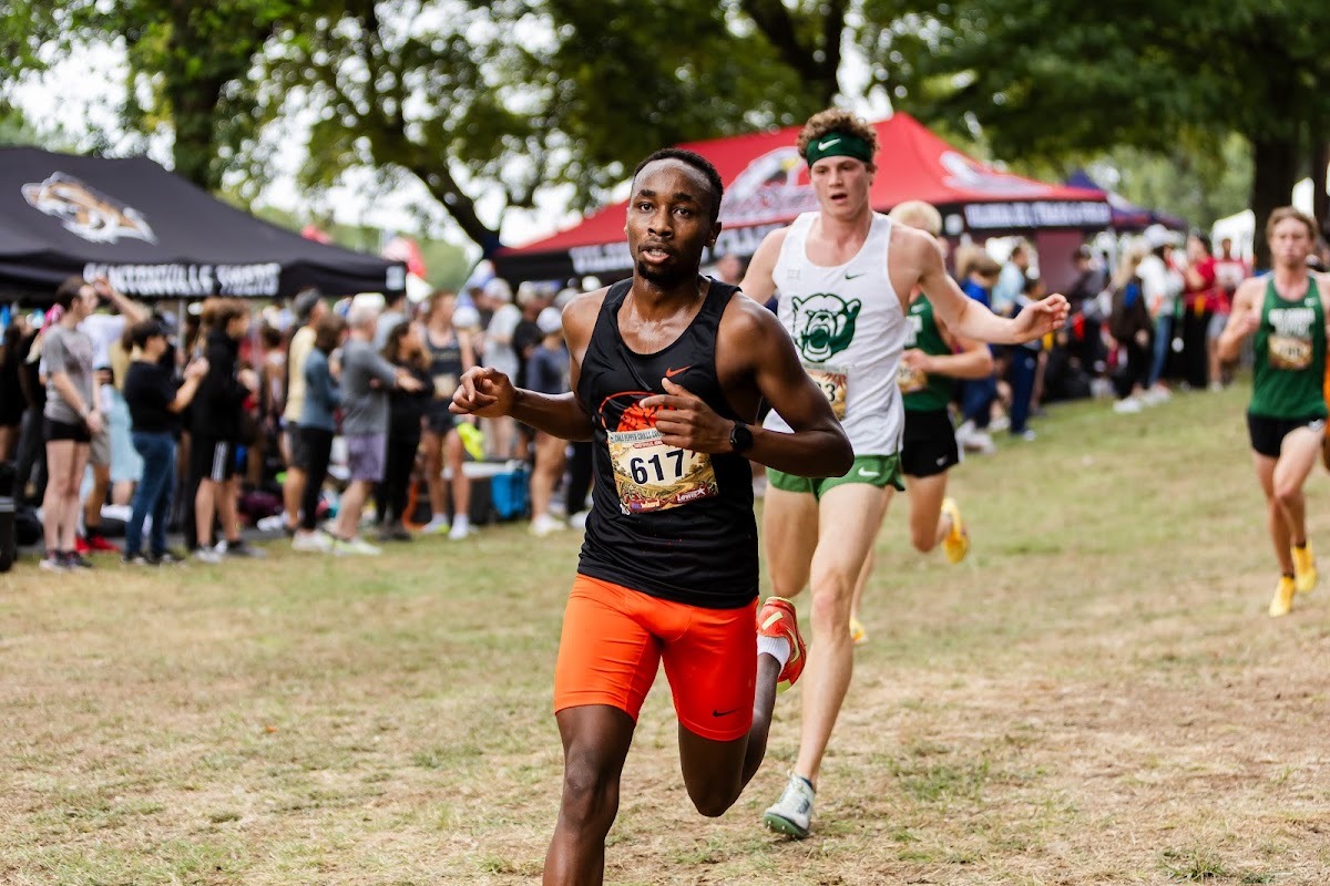 Men’s Cross Country Places Fifth in Competitive Chile Pepper Festival Field