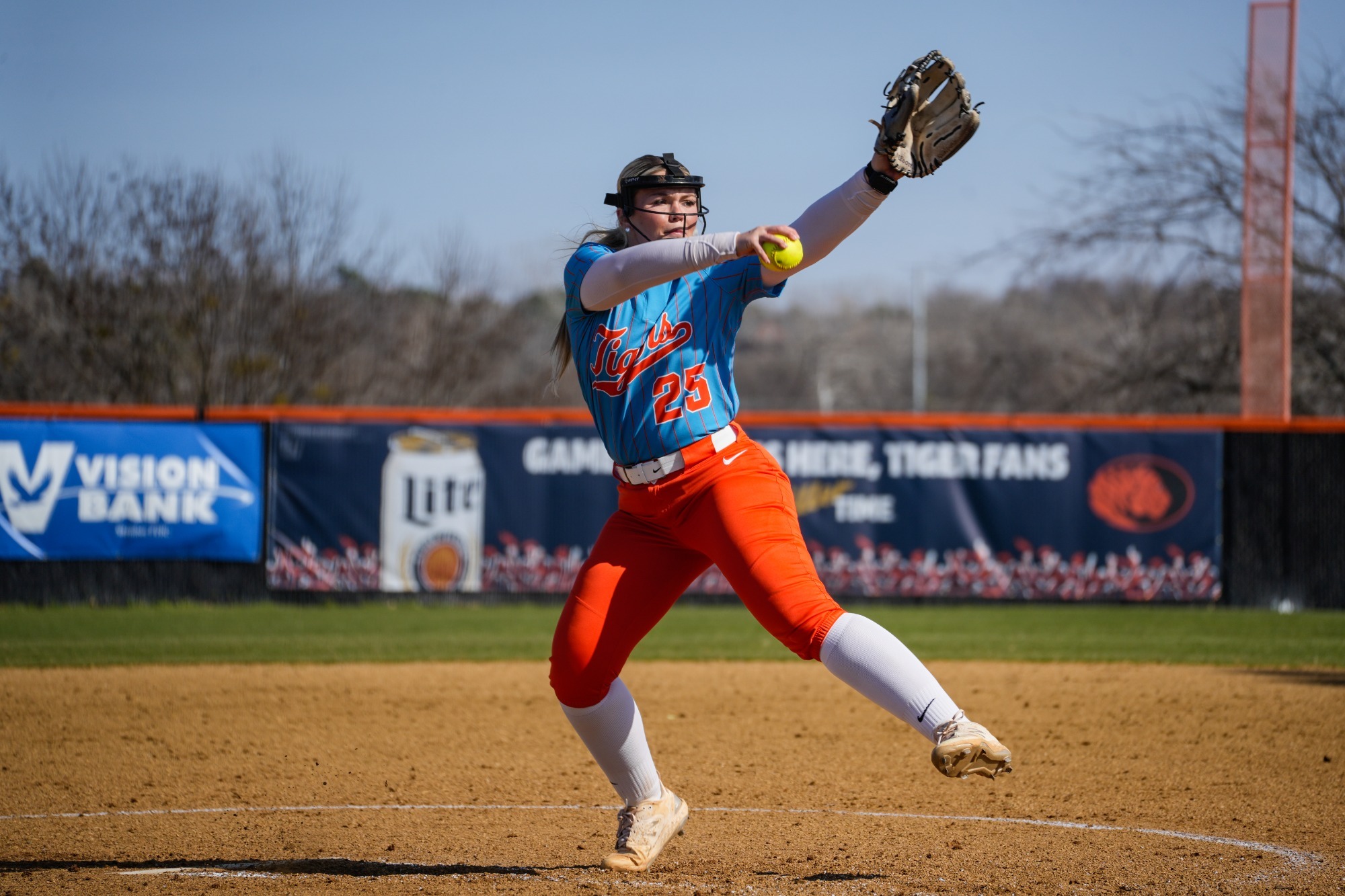 Softball Battles but Falls in GAC Home Opener 
