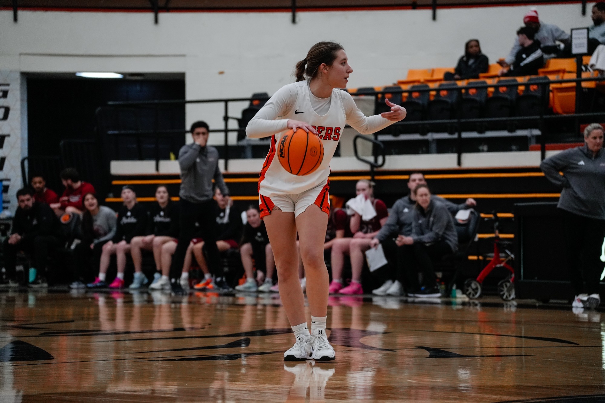 Tigers Roll to Fourth Straight Win with 65-48 Victory at UAM