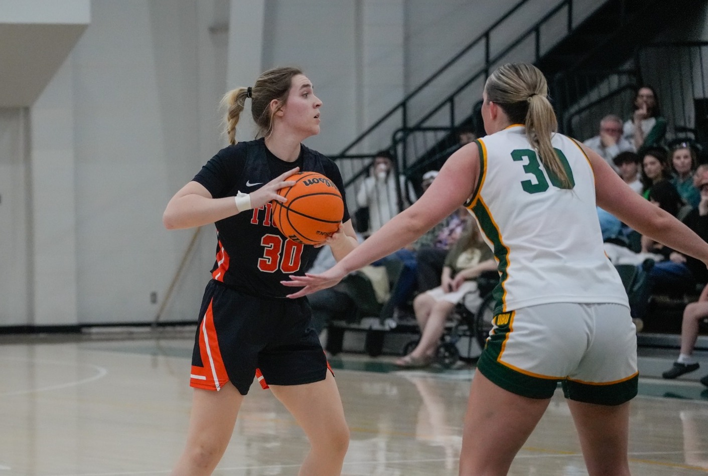 Women’s Basketball Edged 67-66 to Bison 