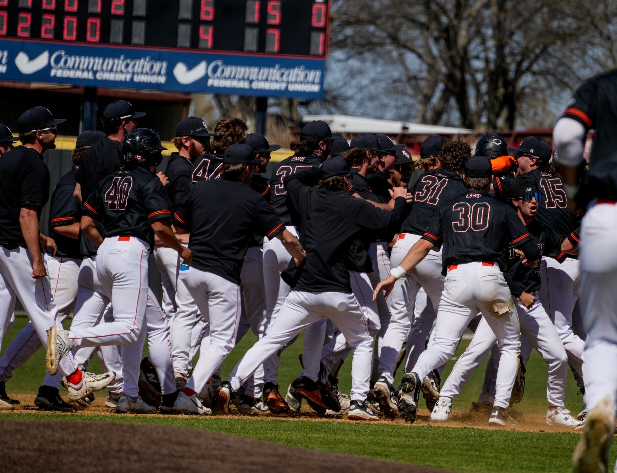 Baseball Sweeps Doubleheader to Claim GAC Series Win Over Harding