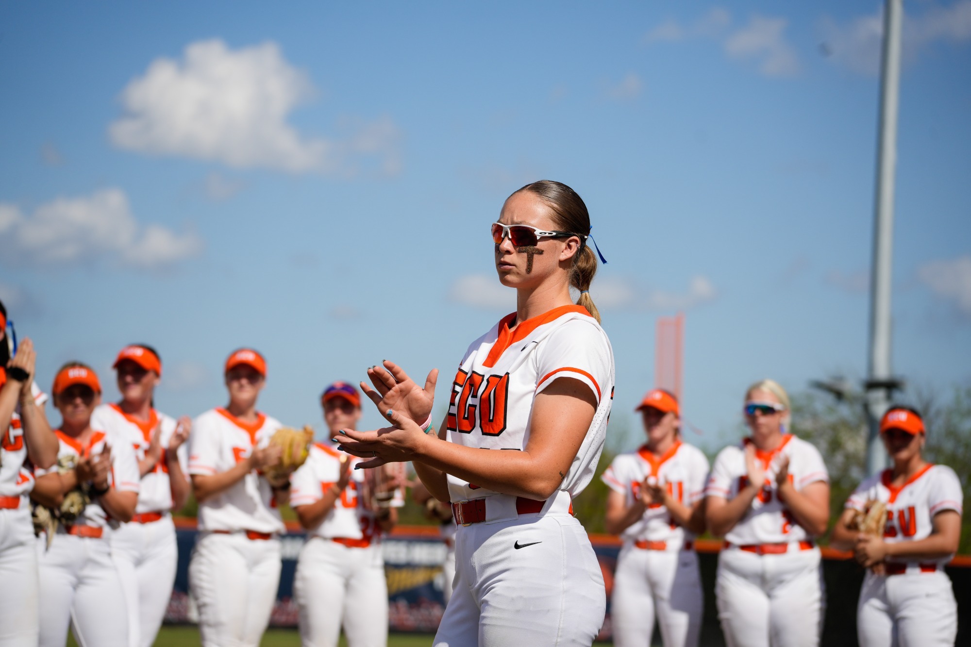 Softball Falls in Doubleheader Against SNU