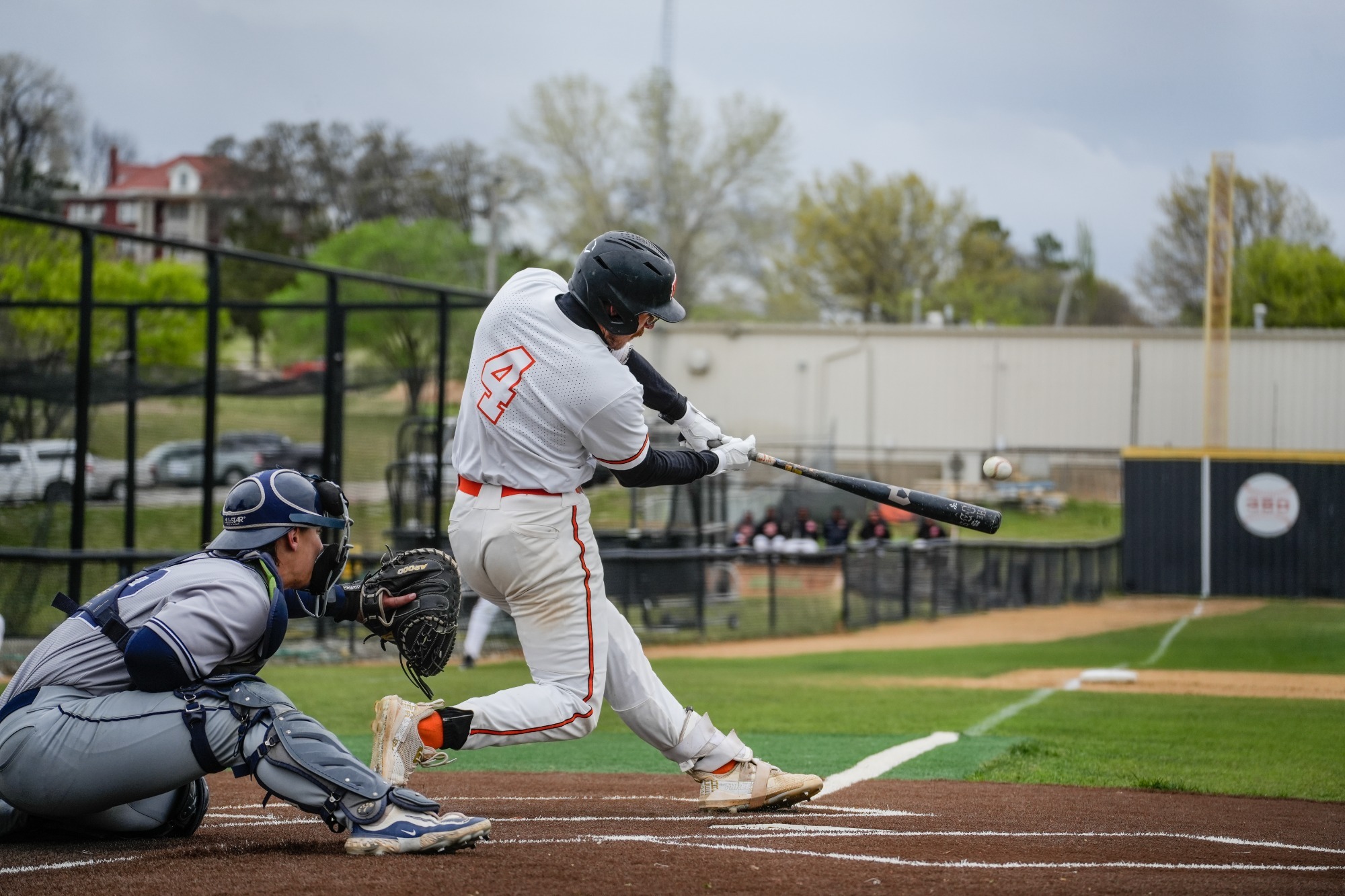 Baseball Completes Series Sweep over SNU Behind Strickland Grand Slam, Extends Winning Streak to Six