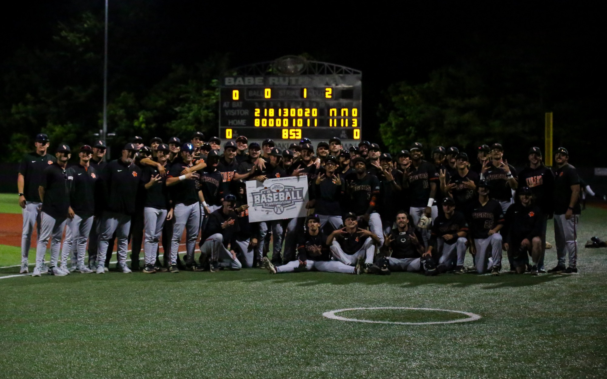 ECU Explodes for 17-11 Win Over Rival Southeastern, Punches Ticket to First-Ever GAC Championship Series